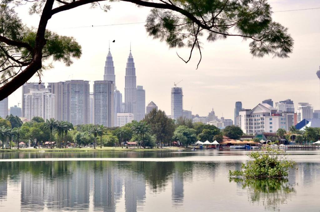 Apple Hotel Kuala Lumpur Exterior photo